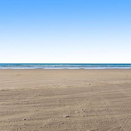 ロングビーチ Salt & Seagrassヴィラ エクステリア 写真